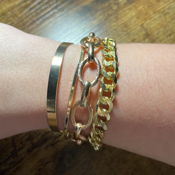 6 pack of gold bracelets - Picture 9 of 13